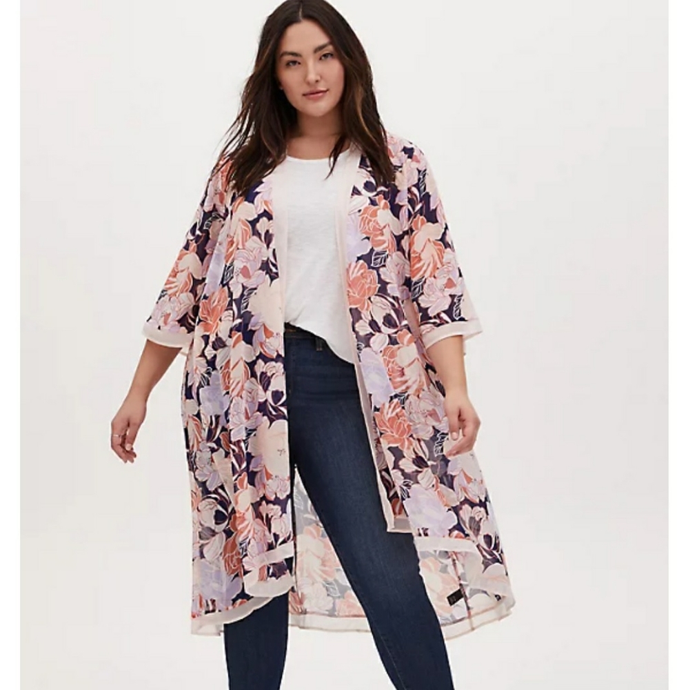 NWT Torrid Light Pink Floral Chiffon Hi-lo Duster Kimono